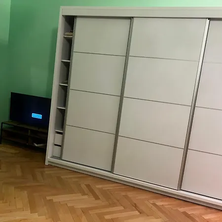 Apartment Laya Old Town